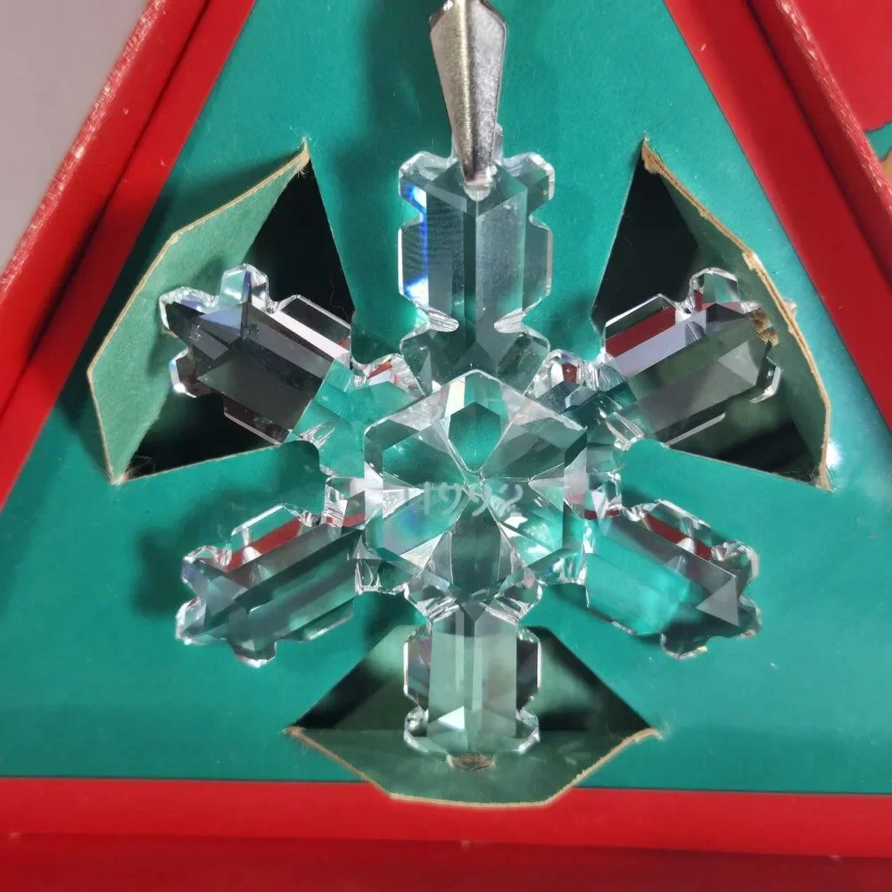 1992 Swarovski Annual Edition Crystal Snowflake Star Ornament 168690 Red Box